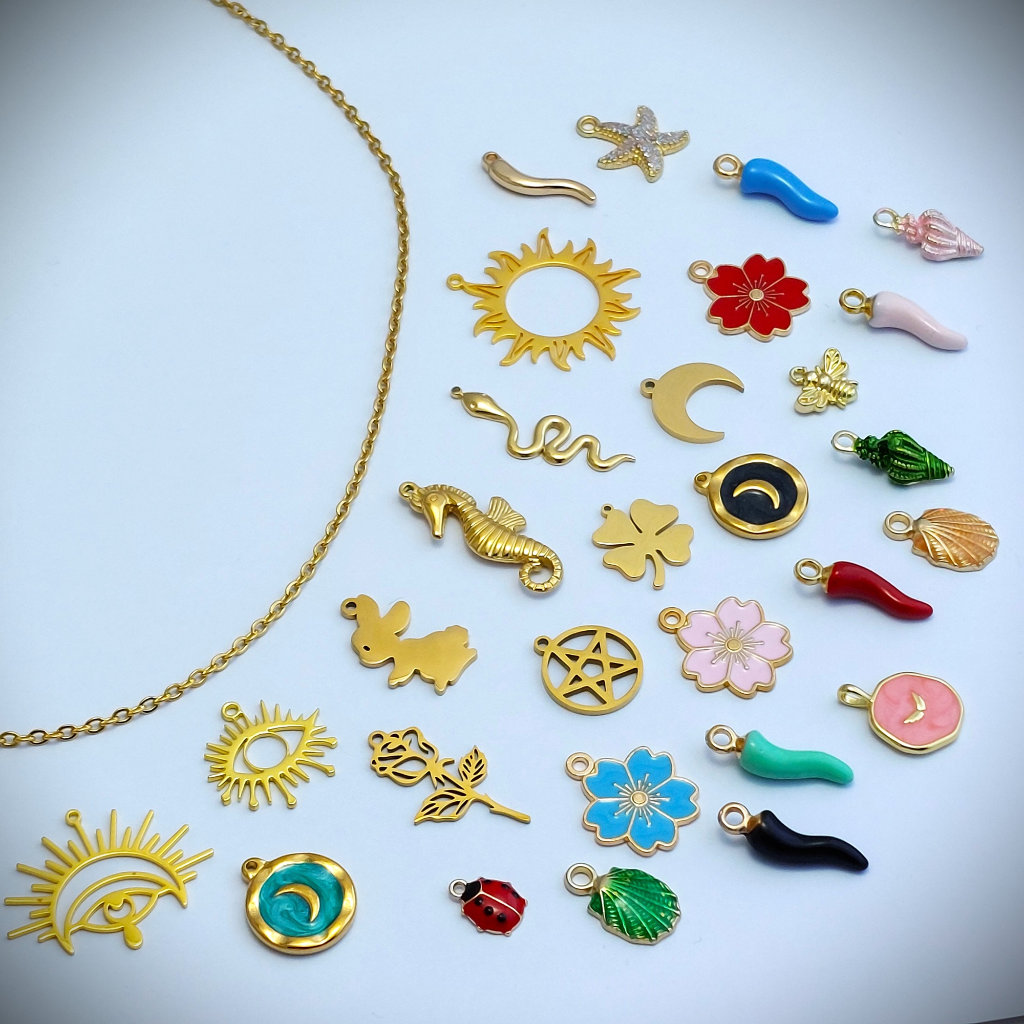 Collier à breloques personnalisé, sélectionnez vos 5 pendentifs préférés