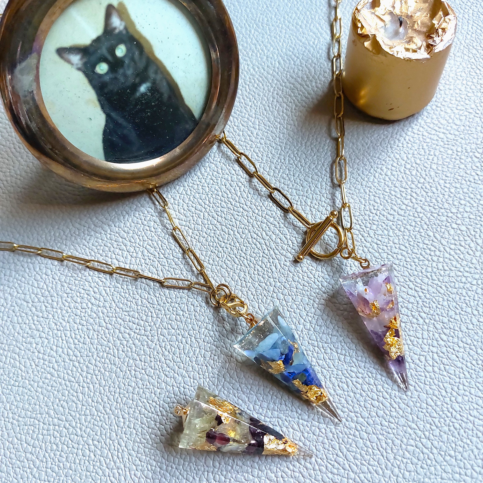 Collier pendule fait mains, pierres naturelles